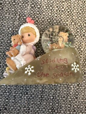 IOB Precious Moments “Girl Sliding with Bears” Snow Globe